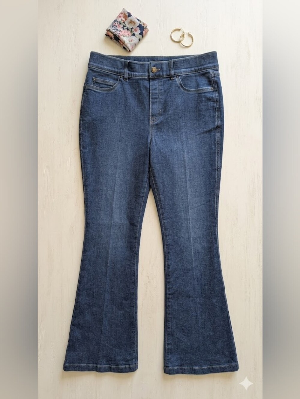 SPANXshape EveryWear Pull-On Large Flare Long Inseam Jeans Retro Boho Comfort